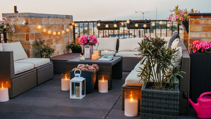 Machen Sie Balkon und Terrasse fit für den Sommer – die Outdoor Trends 2022