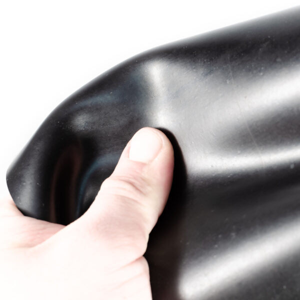 Gummi Gummiläufer Gummimatte SBR Schutzmatte Bodenbelag GLATT Schwarz 1mm Stark 100 cm Breite