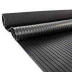 Gummimatte Gummiläufer Bodenmatte SBR Schutzmatte Bodenbelag Breitriefen 3mm Stark 100 cm Breite