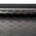 Gummimatte Gummiläufer Bodenmatte SBR Schutzmatte Bodenbelag Schach Tränen Riffelblech Optik Schwarz 3mm Stark 100 cm Breite