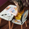 Kinder Stuhl und Tisch Set mit Motiv Soccer Beige