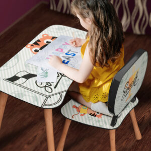 Kinder Stuhl und Tisch Set mit Motiv Soccer Beige