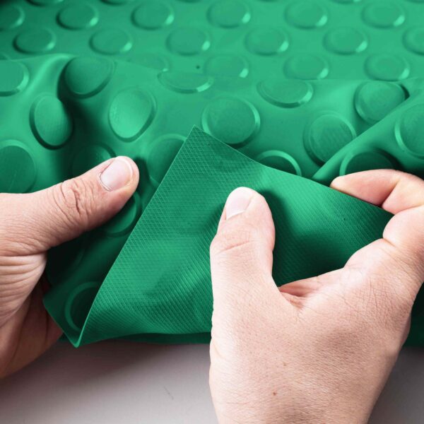 Gummiläufer Antirutsch Premium TPE Geruchsarm Bodenbelag Noppen Muster Grün 3mm Stark 100 cm Breite