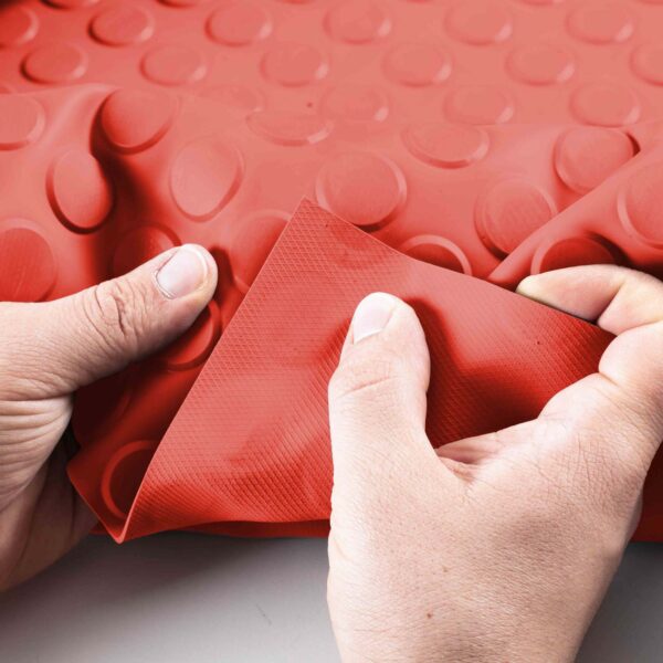 Gummiläufer Antirutsch Premium TPE Geruchsarm Bodenbelag Noppen Muster Rot 3mm Stark 100 cm Breite