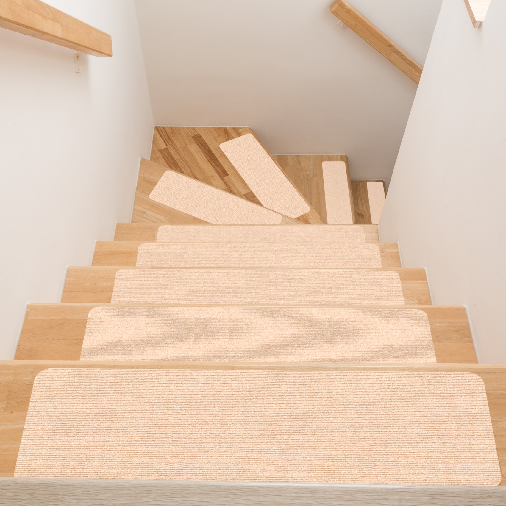 Treppenteppich Treppenstufen Teppich Stufenteppich Stufenmatte selbsthaftend Rechteckig NEMESIS Creme